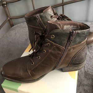 Earth Origins Brown Side Zipper Boots
